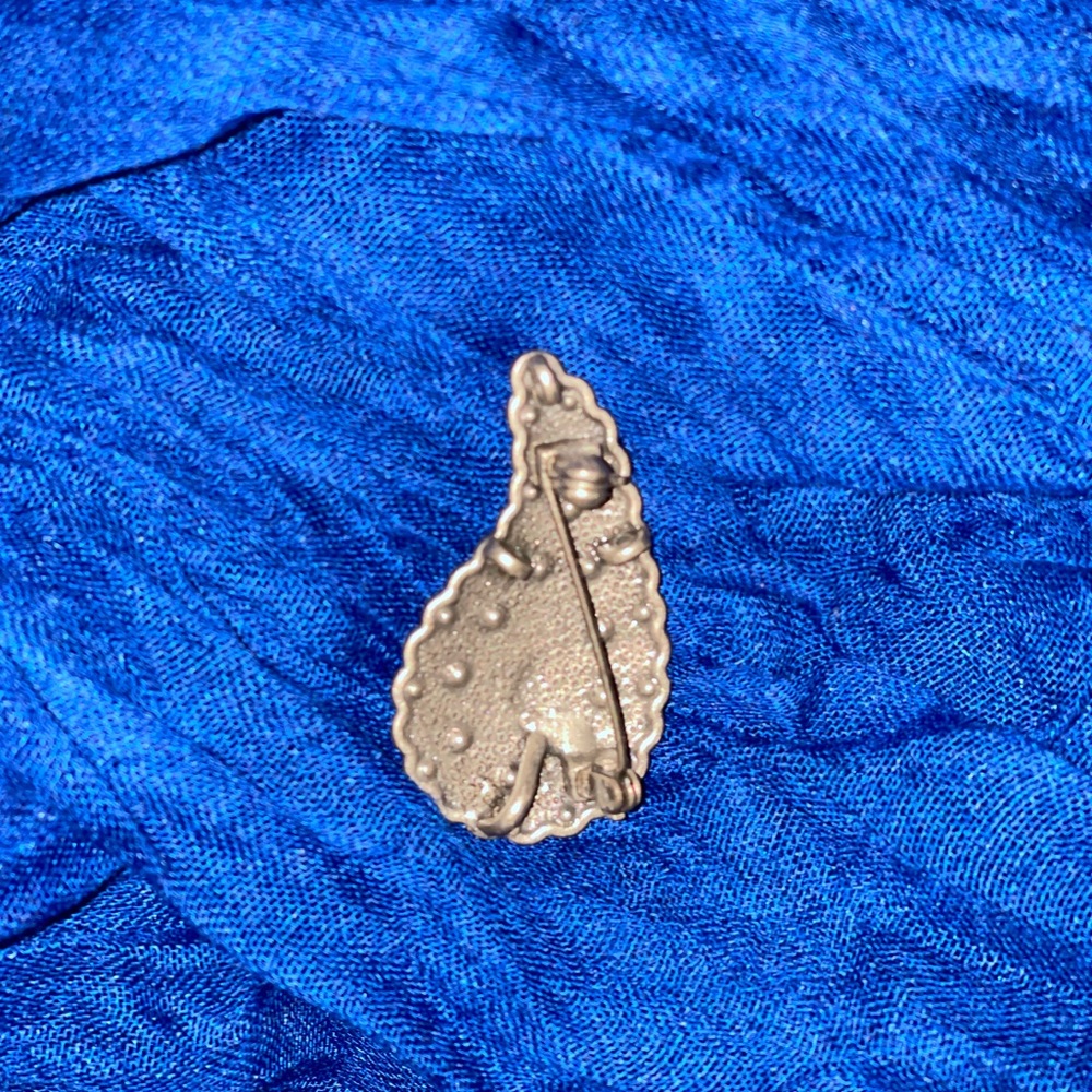 Paisley Brooch/Pin - Picture 2 of 2